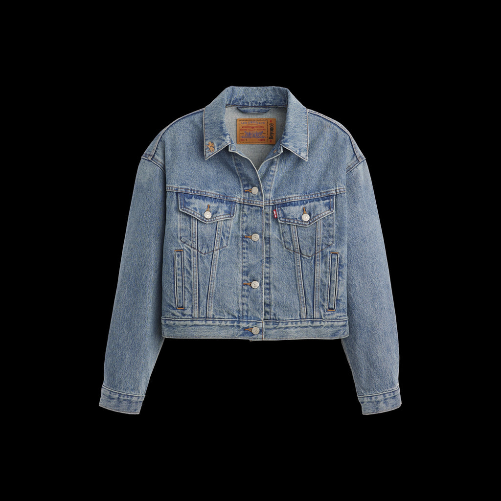 BEYONCÉ X LEVI'S® '90S SHRUNKEN TRUCKER AUTHENTIC FINISH